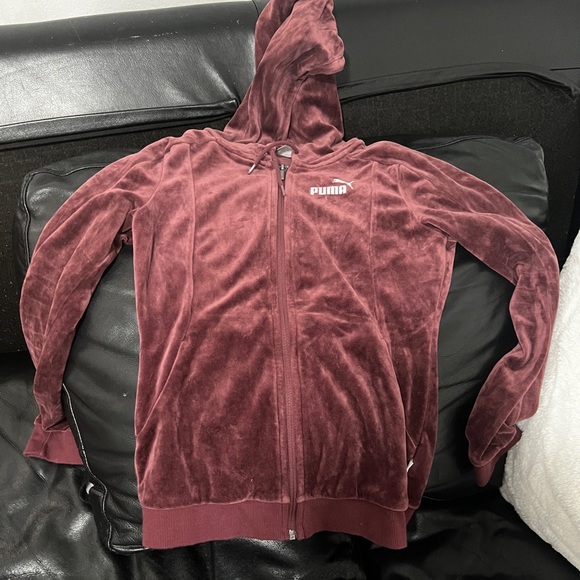 Set Puma Sweat pants and hoodie - Picture 2 of 6